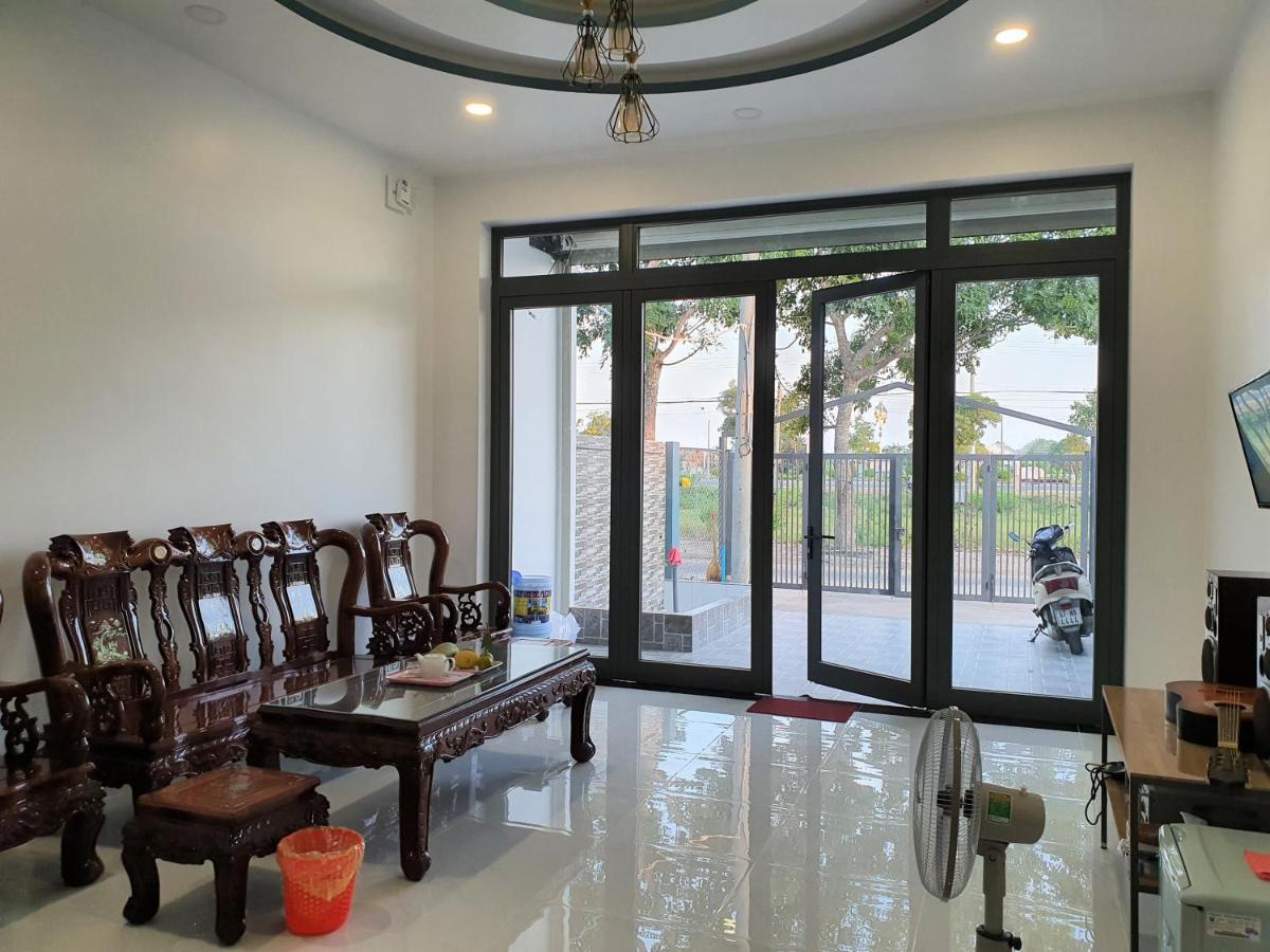 Minh Kim Guesthouse Chau Doc Buitenkant foto