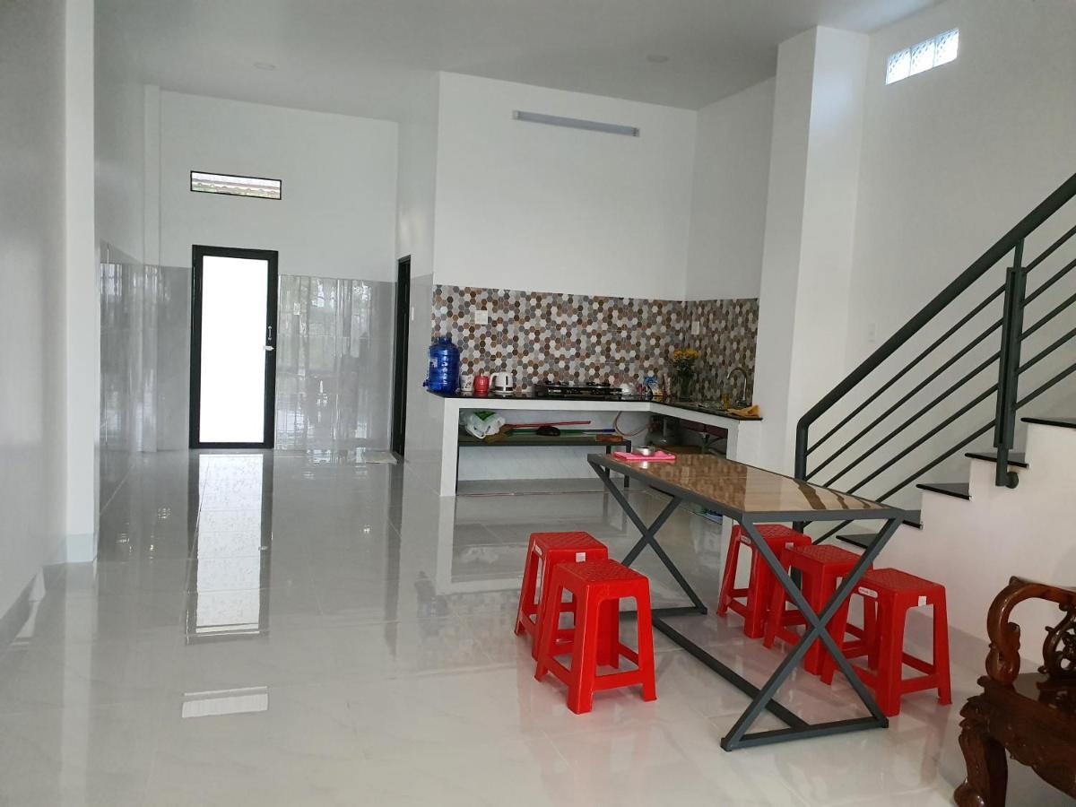 Minh Kim Guesthouse Chau Doc Buitenkant foto